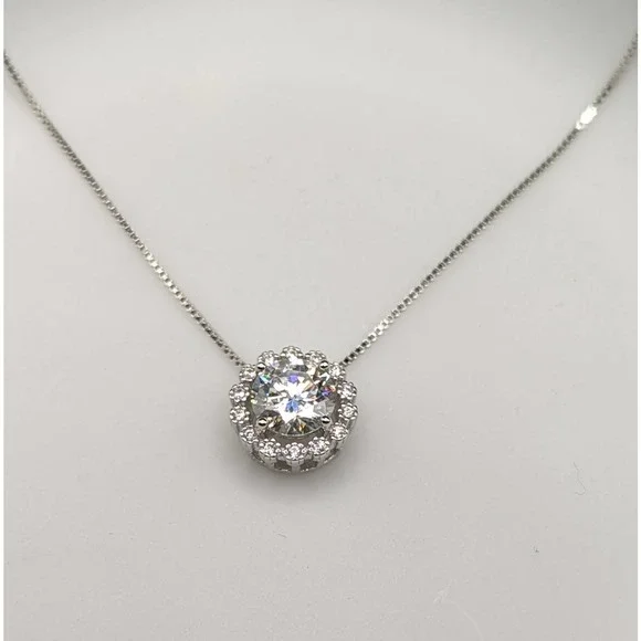 Certified 1 ct Genuine White Moissanite  necklace 925 Sterling silver 2. - Picture 2 of 8